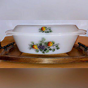 3/75$ Vintage Arcopal France tempered‎ opal Casserole with lid pear grapes apple